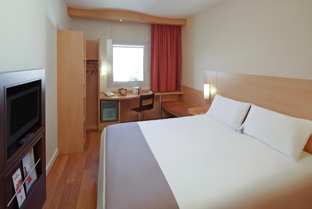 ibis Adana Image 12
